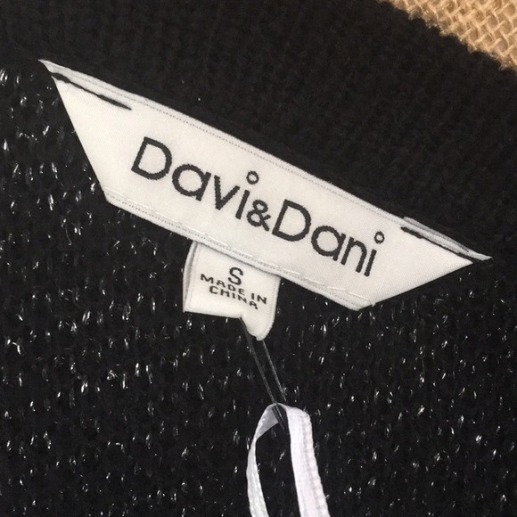 Davi&Dani long cardigan black & silver threads - Picture 8 of 11